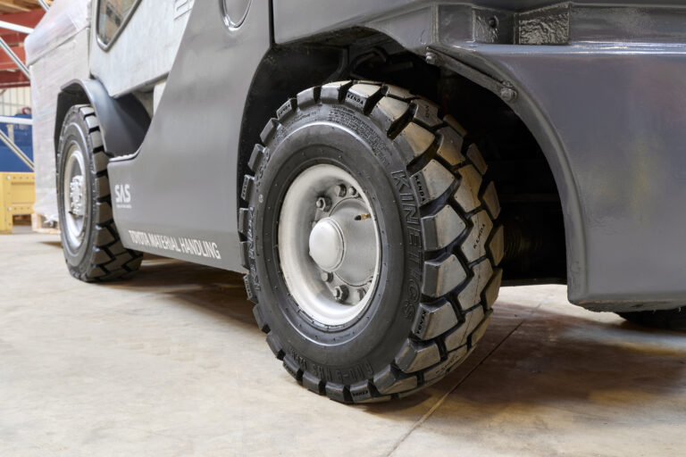 Semi close-up of fork lift truck fitted with the KENDA K610