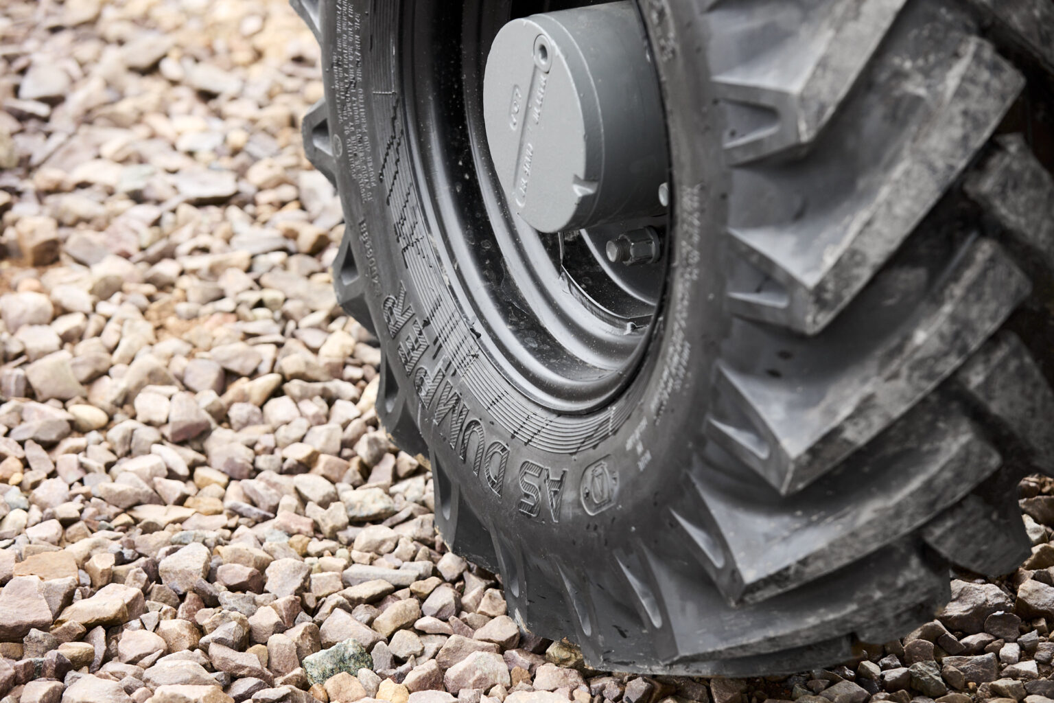 Dumper tire guide - everything you need to know