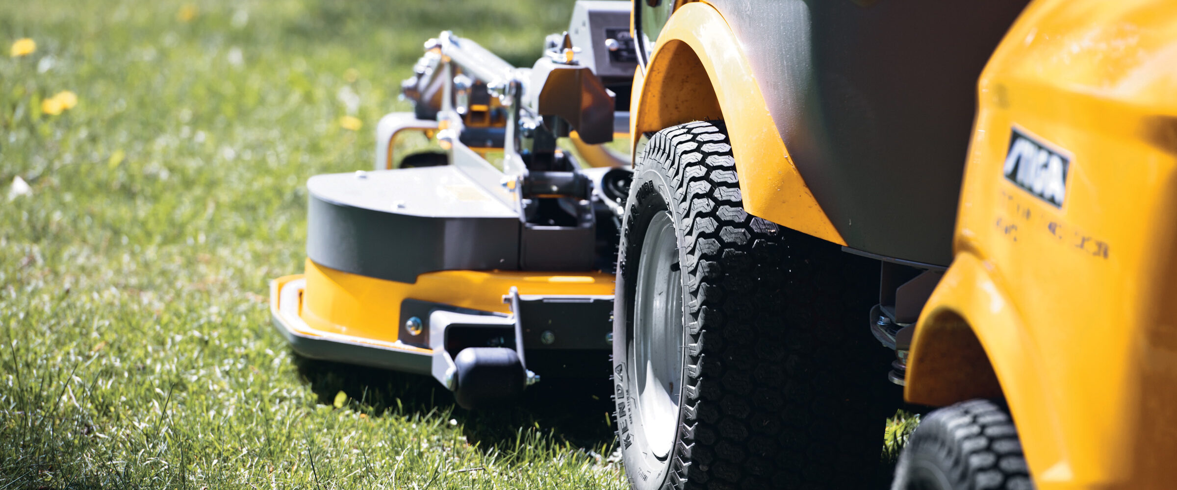 KENDA K500 tire mounted on Stiga ride-on mower